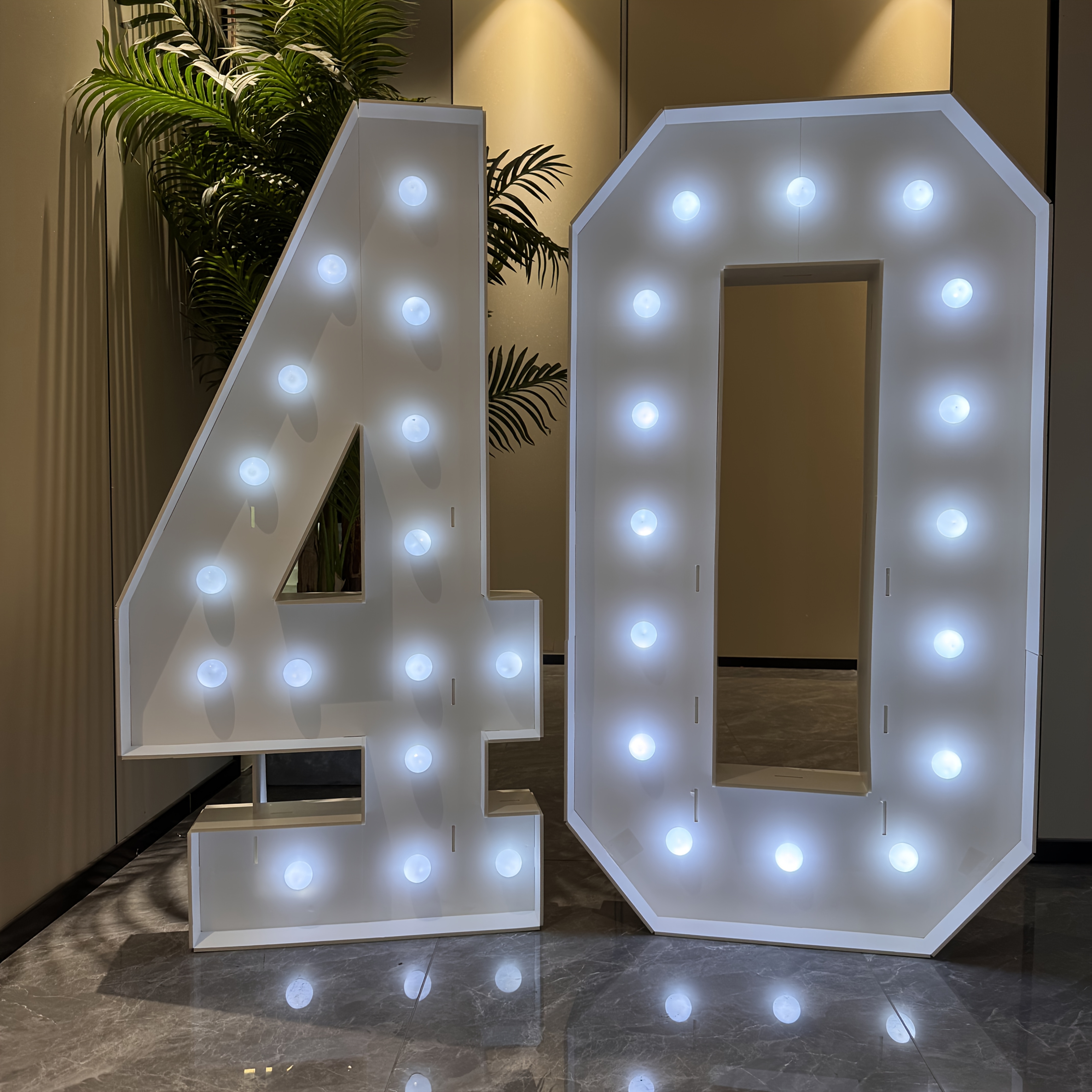 4-Foot Self-Illuminating LED N - Event & Party Supply reseña y precio