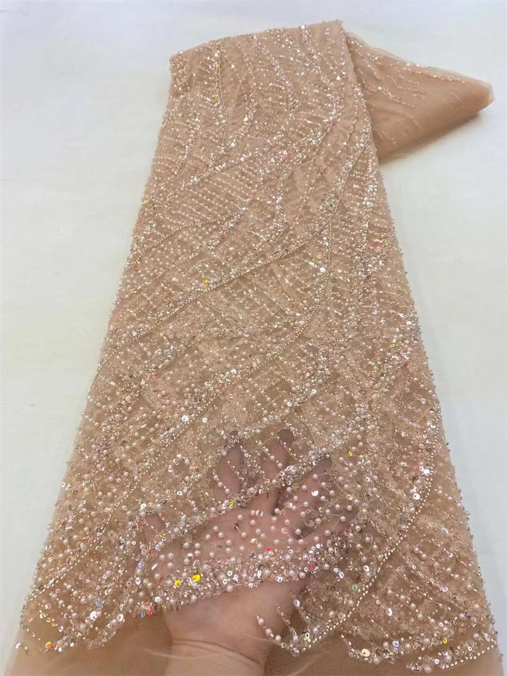 African Sequins Beaded Groom L - Glitter Tablecloth reseña y precio