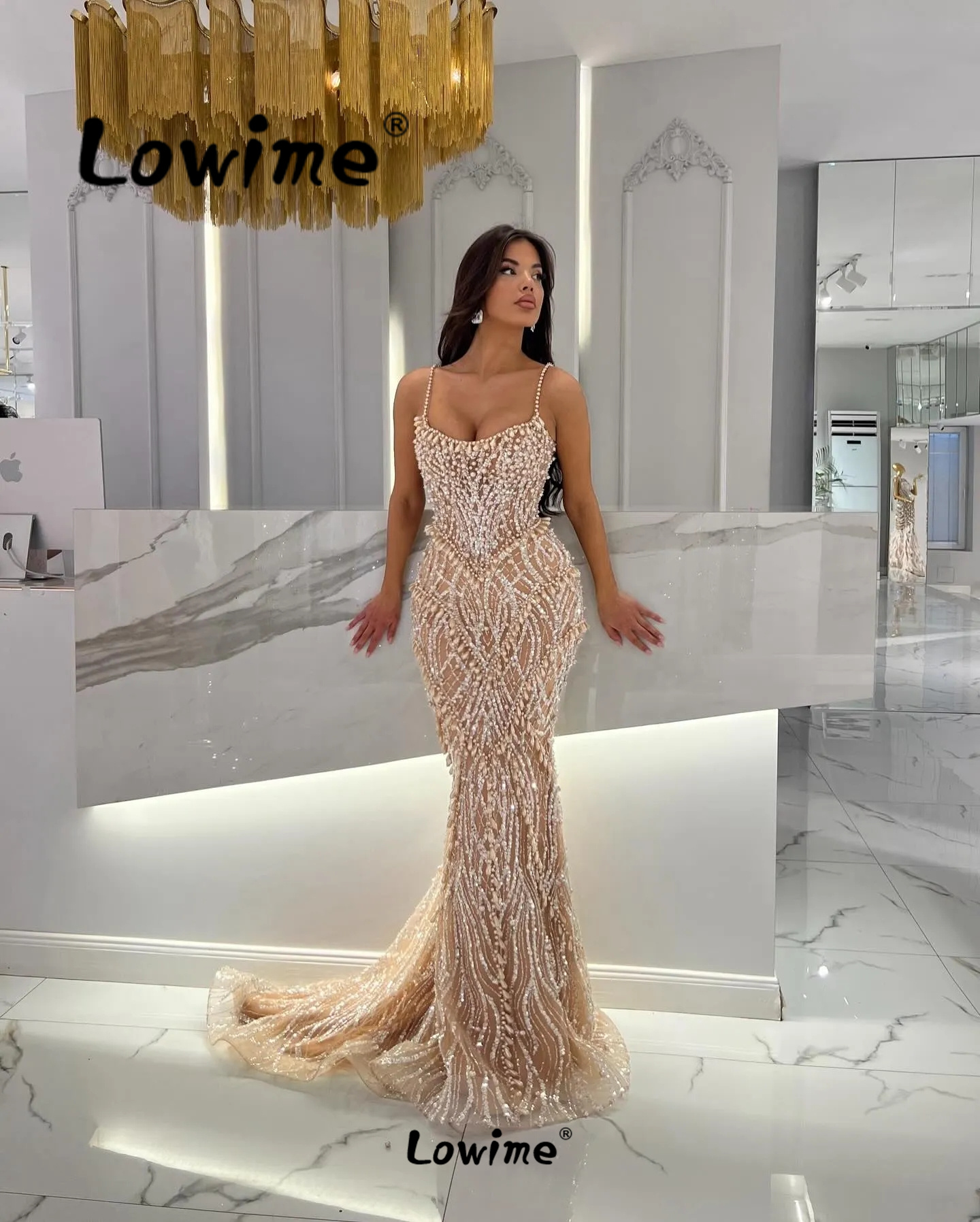 Champagne Pearl Prom Dress Mer - Glitter Tablecloth reseña y precio